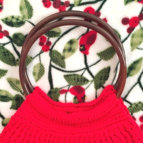 Vintage 70s Style Handmade Red Crochet Handle Bag - Picture 3 of 8
